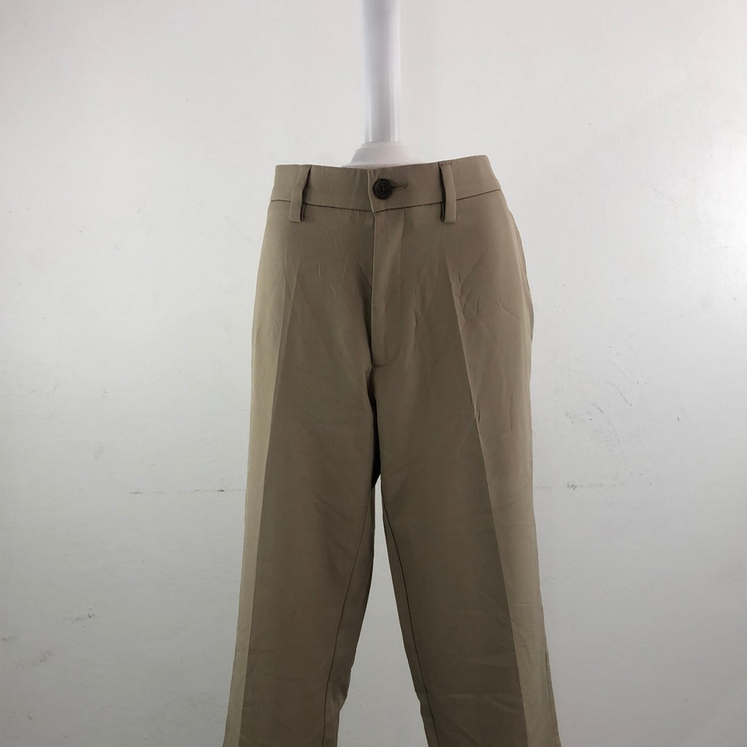 Haggar in store motion chino