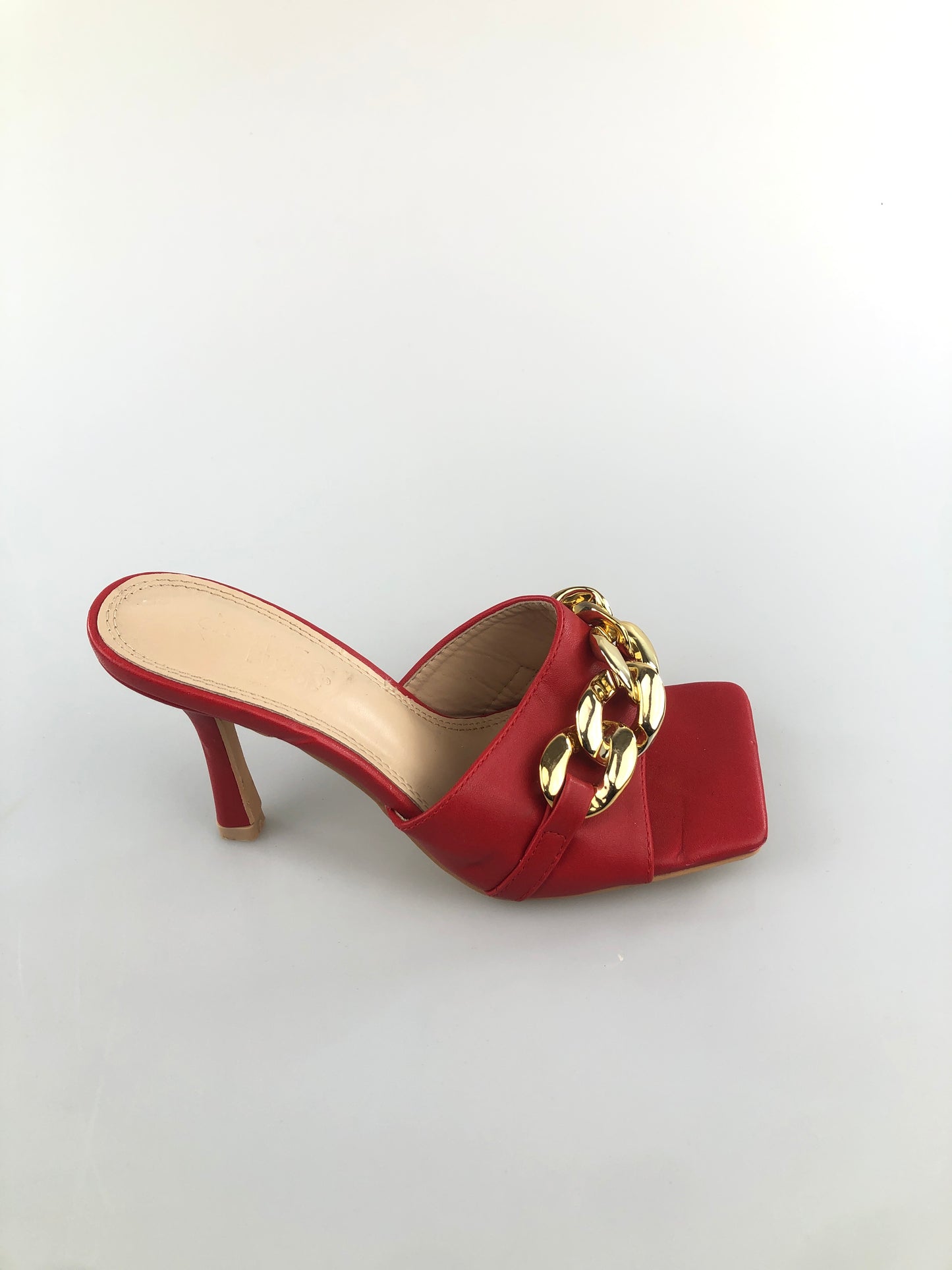 Zapatilla Rojo de Tacon Charlotte Russe