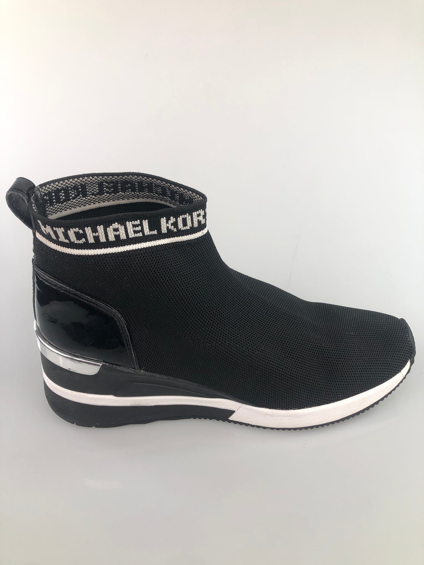 Apagarta Negro Michael Kors