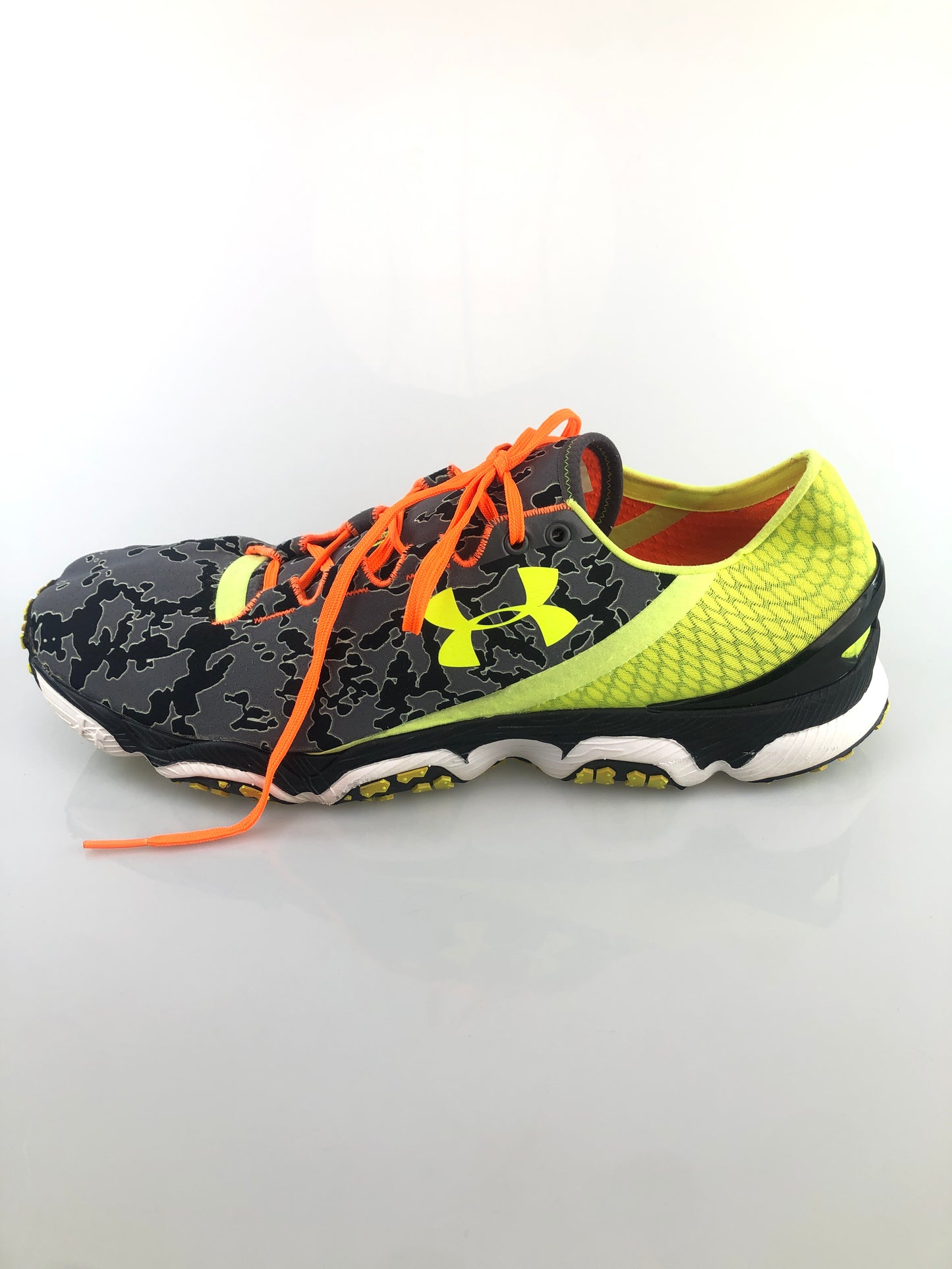 Tenis Multicolor Deportivo Under Armour