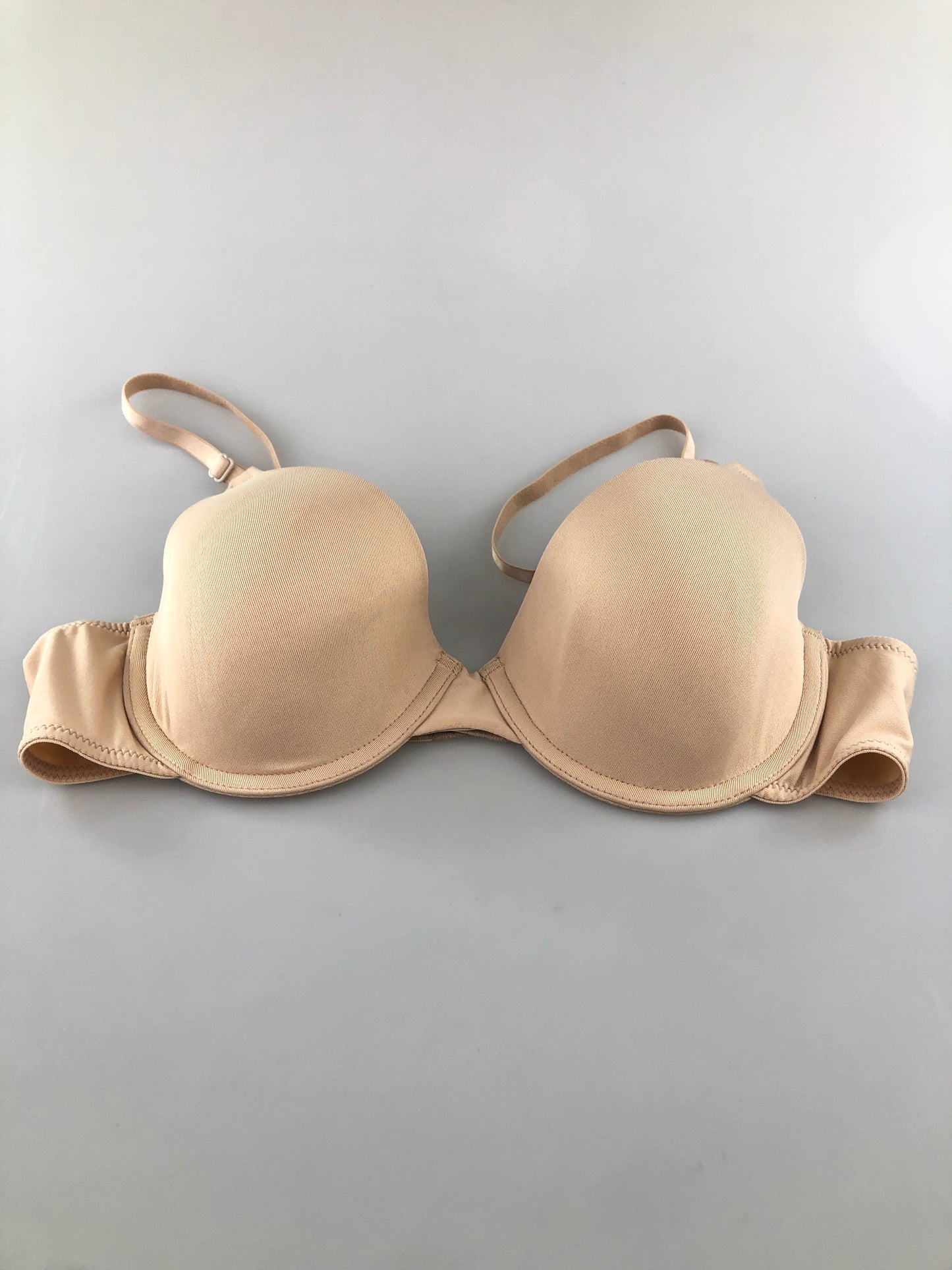 Brasier Crema Maidenform