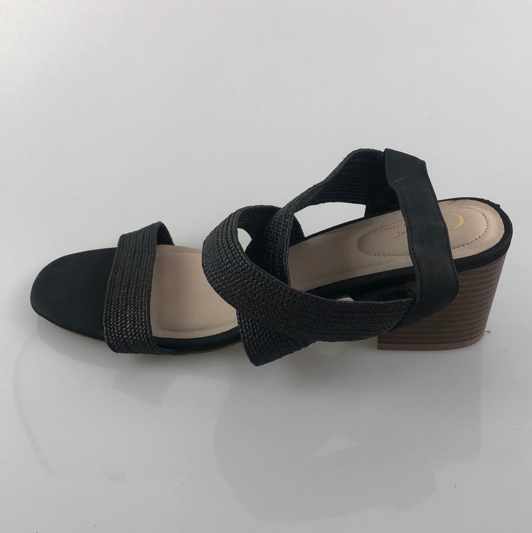 Zapatilla Negro Comfort