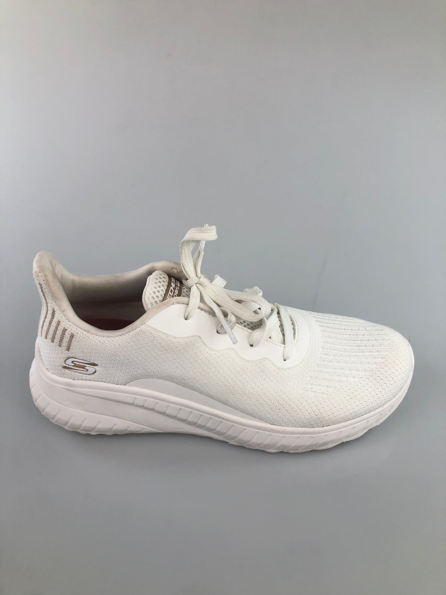 Tenis Beige Deportivo Skechers