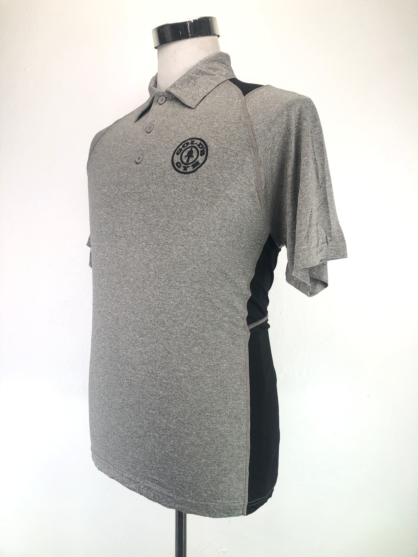 Camiseta  Gris Deportivo Golds Gym