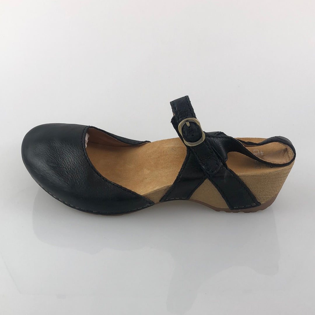 Zapatilla Negro Dansko