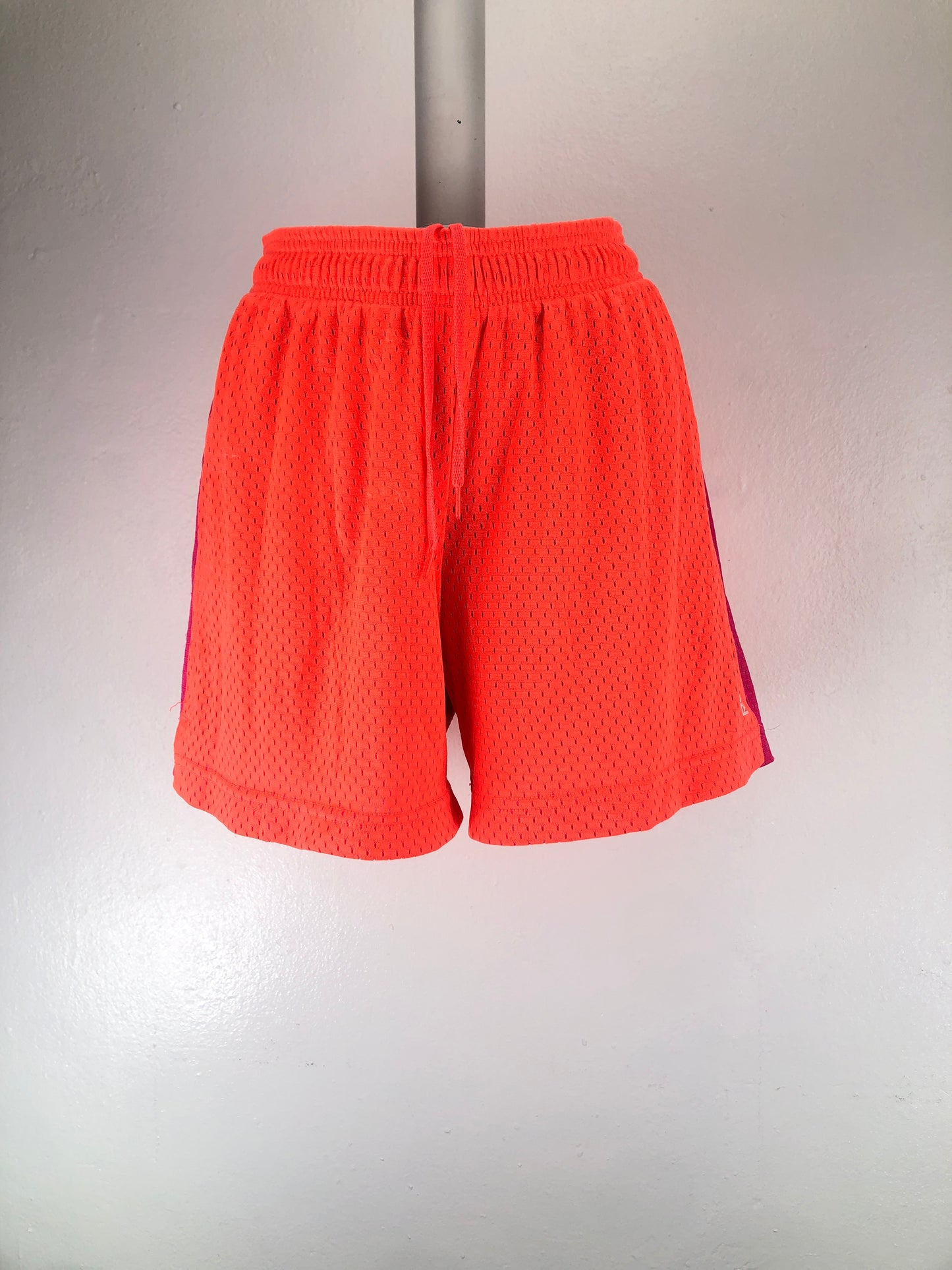 Short Naranja Reebok