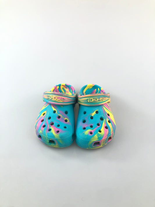 Sandalia Multicolor Crocs