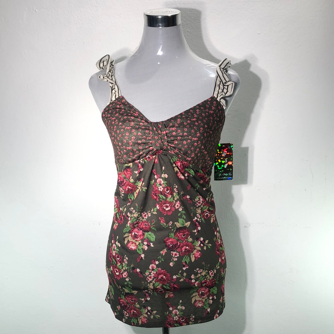 Blusa Verde de Flores F.A.N.G