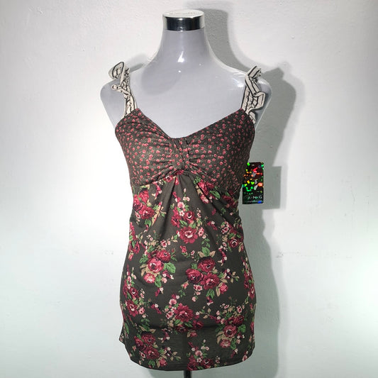 Blusa Verde de Flores F.A.N.G