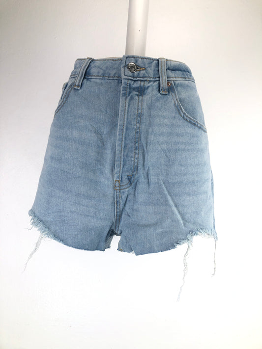 Short Azul Jeans Wild Fable