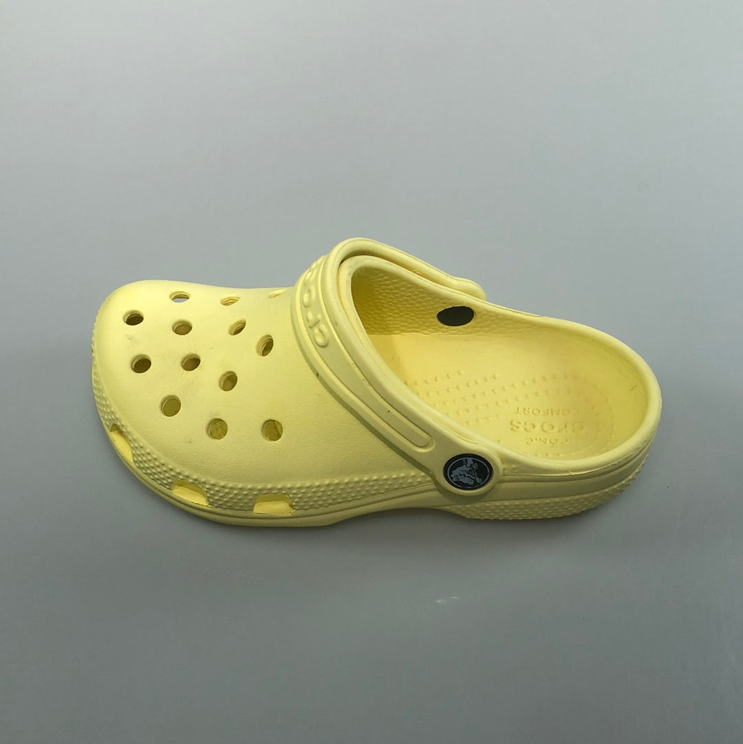 Sandalia Amarillo Crocs