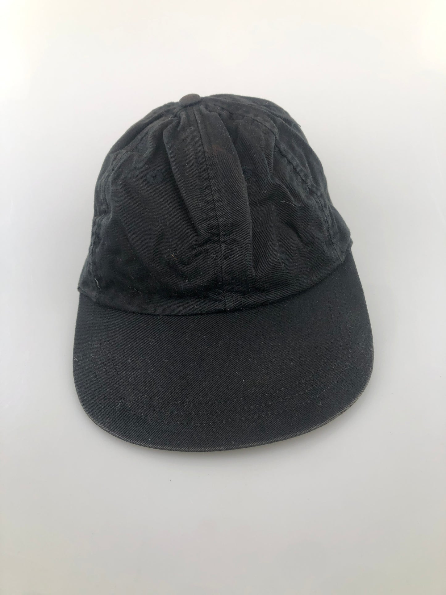 Gorra Negro Divided