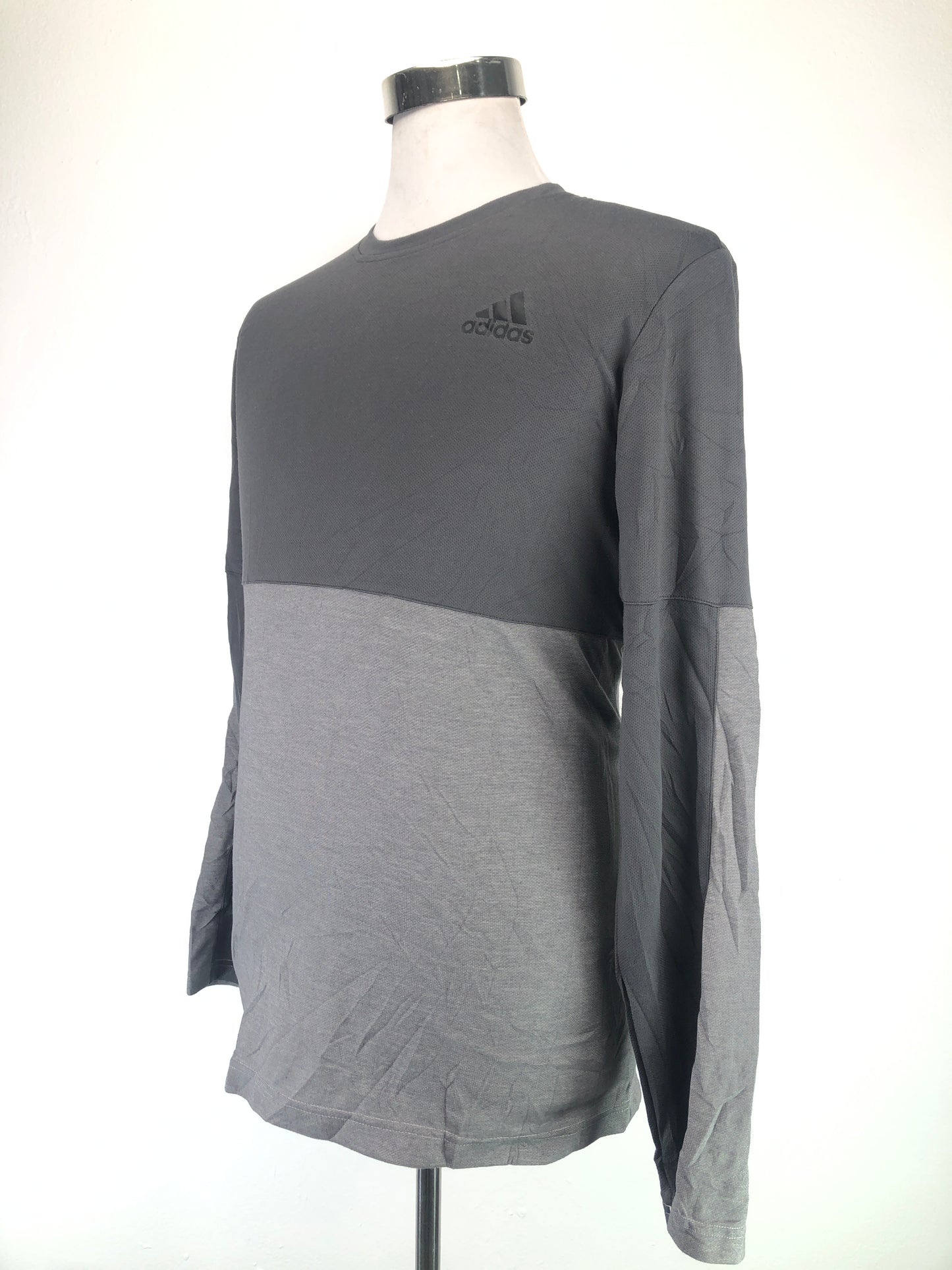 Camiseta Gris Adidas