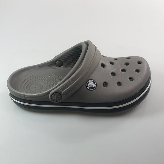 Sandalia Gris Crocs