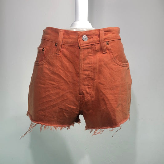 Short Naranja Levi's