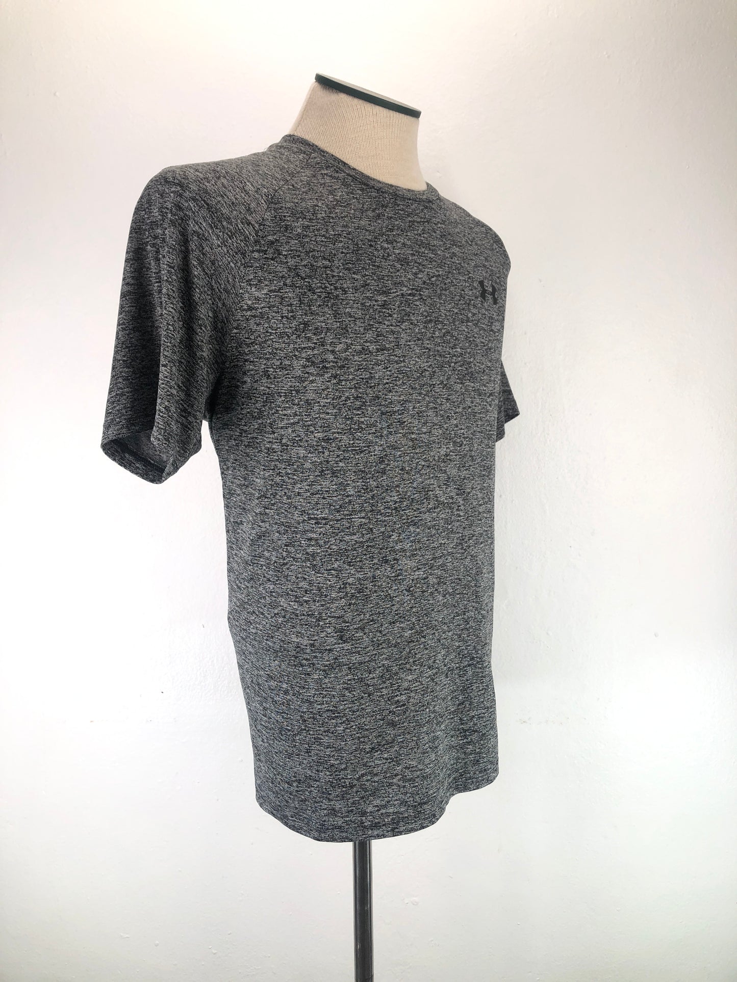 Camiseta Gris Deportivo Under Amour