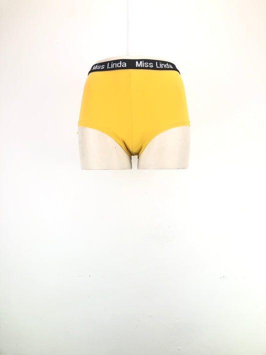 Panti Amarillo Miss Linda