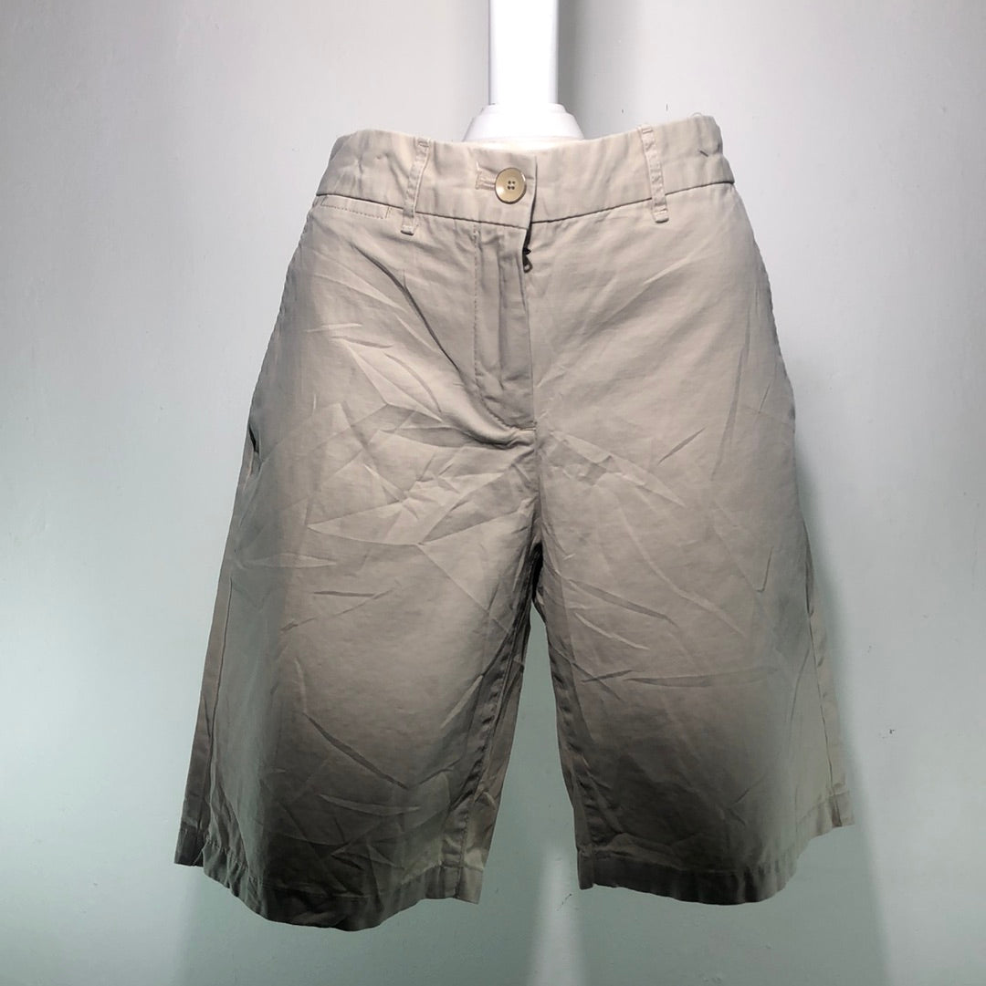 Short Crema Khakis by Gap