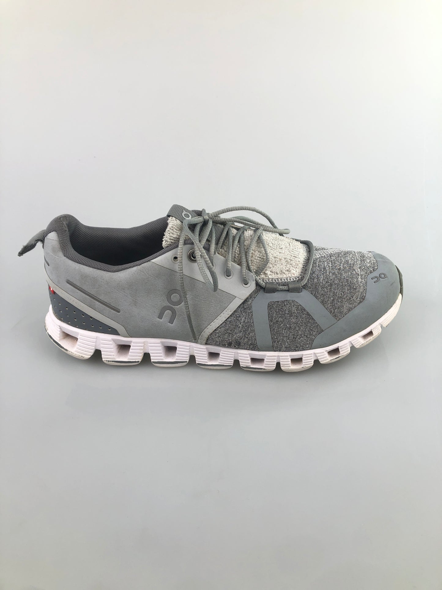 Tenis Gris Deportivo QC