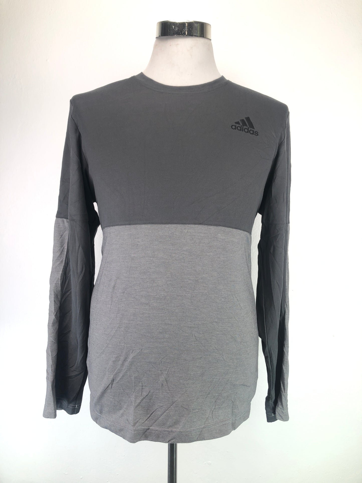 Camiseta Gris Adidas