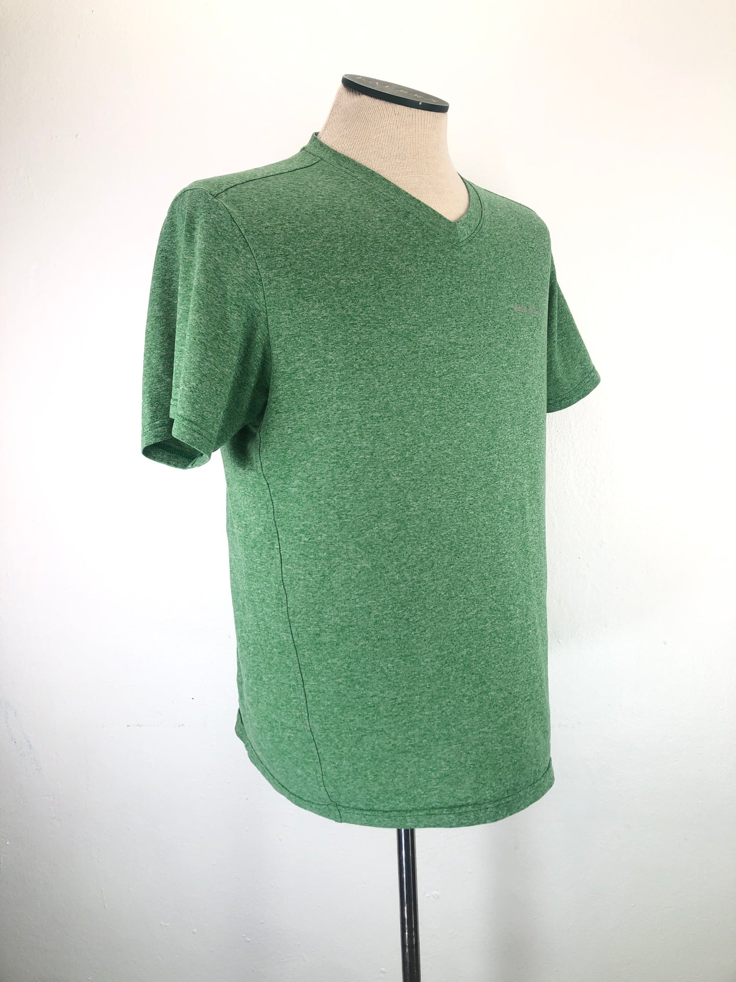 Camiseta verde Deportivo Eddie Bauer