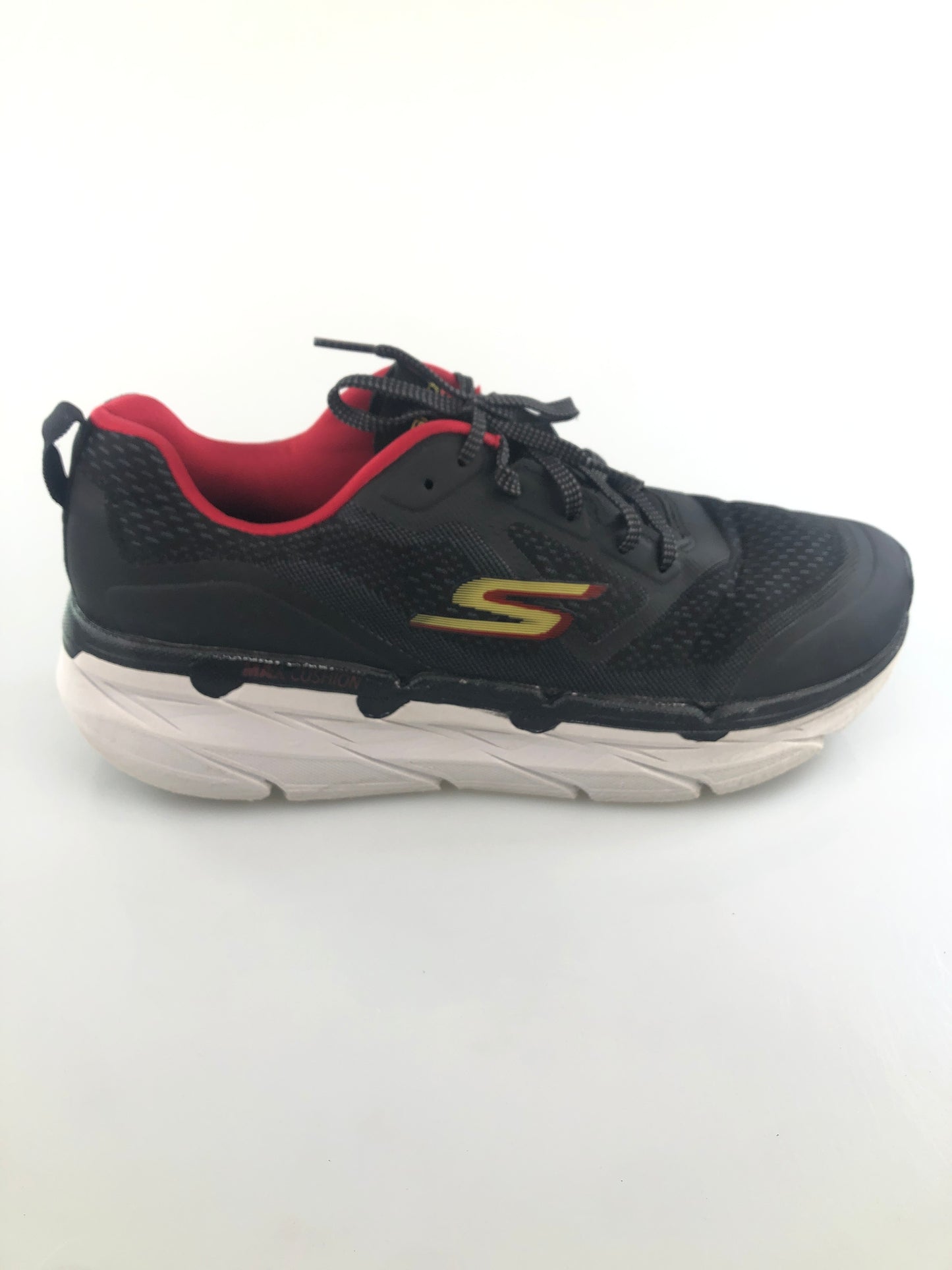 tenis Negro Deportivo Skechers Max Cushion