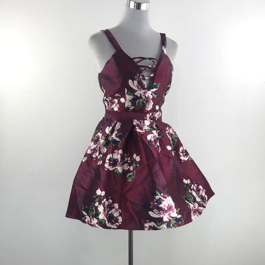 Vestido Morado de Flores Crystal Doll